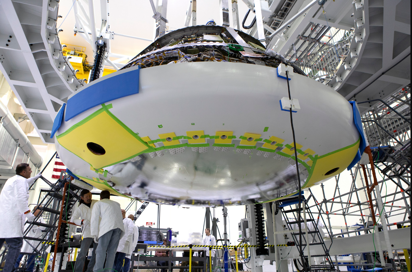 Дивіться, як виглядає космічний корабель, який відправить астронавтів на Місяць